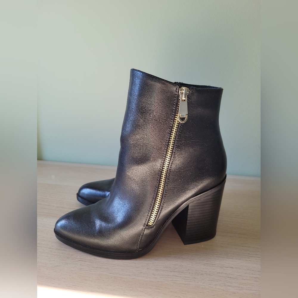 Spring Zip Heeled Boots